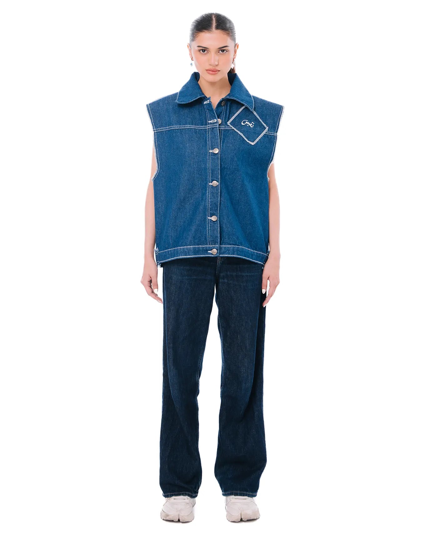 sleeveless denim jacket in blue