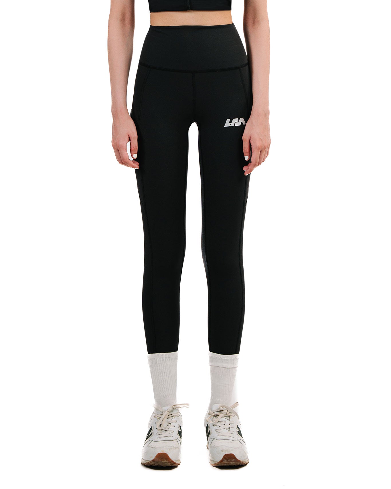 Compression Swift Leggings in black