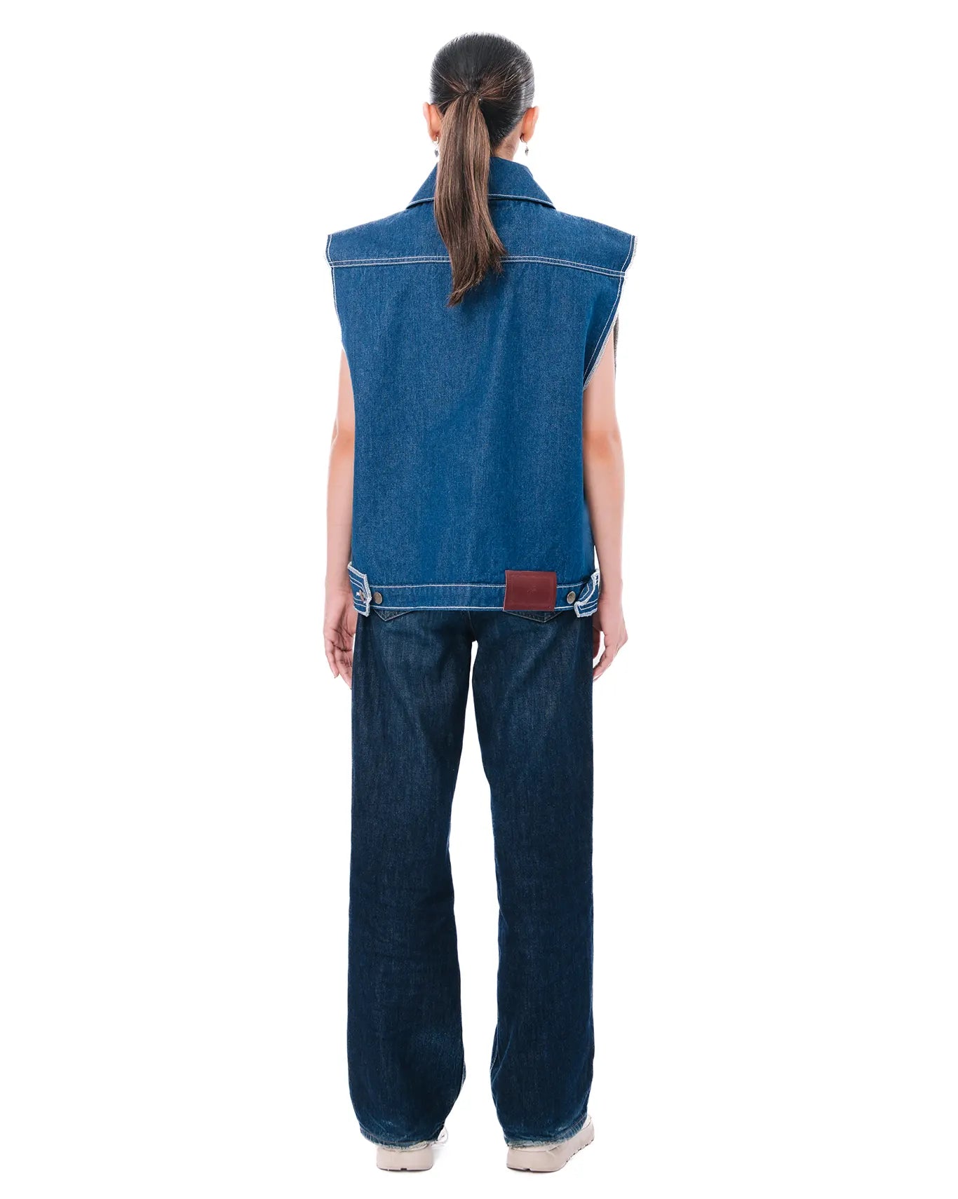 sleeveless denim jacket in blue