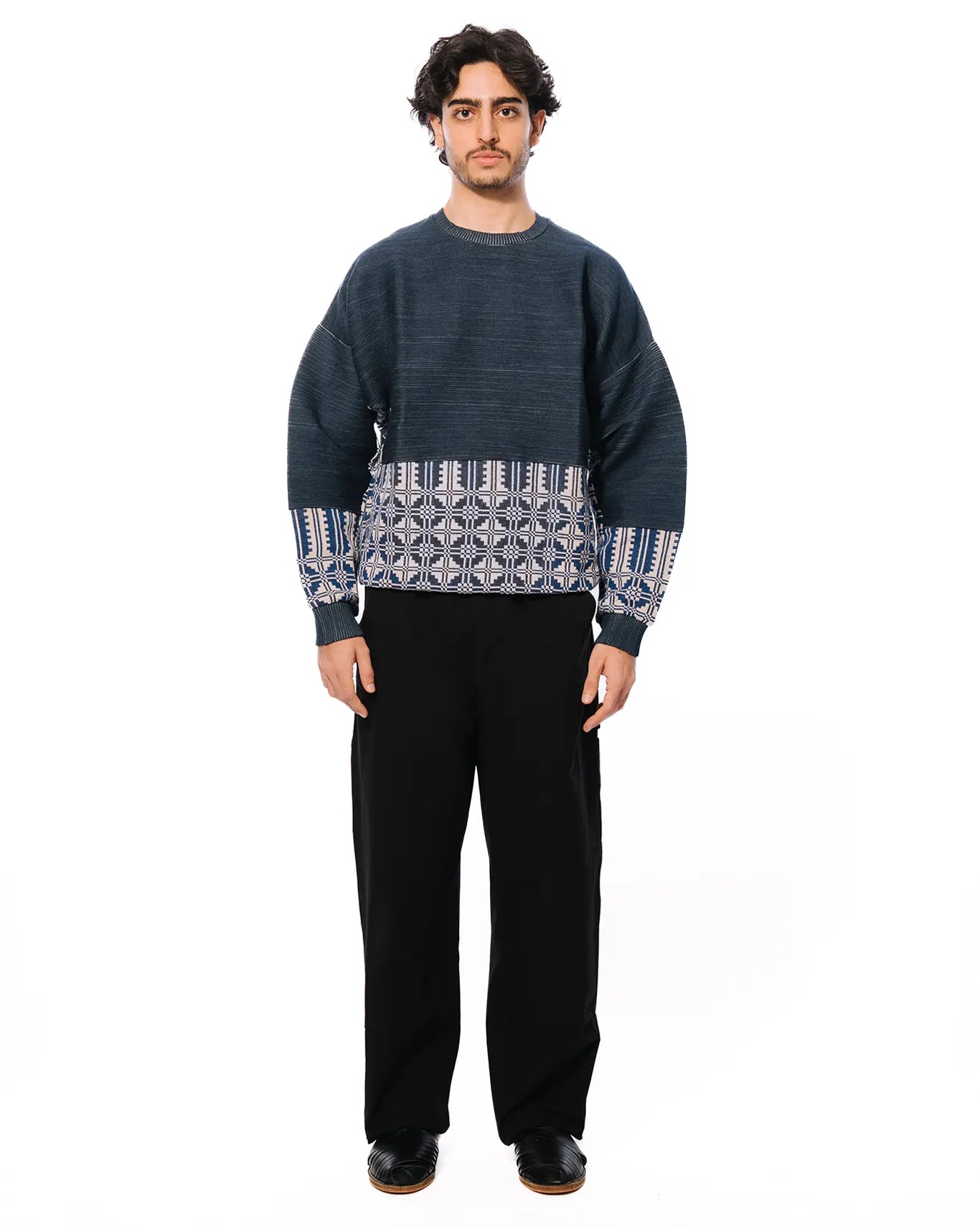 Zero Waste Majnu Blue Sweatshirt cult store