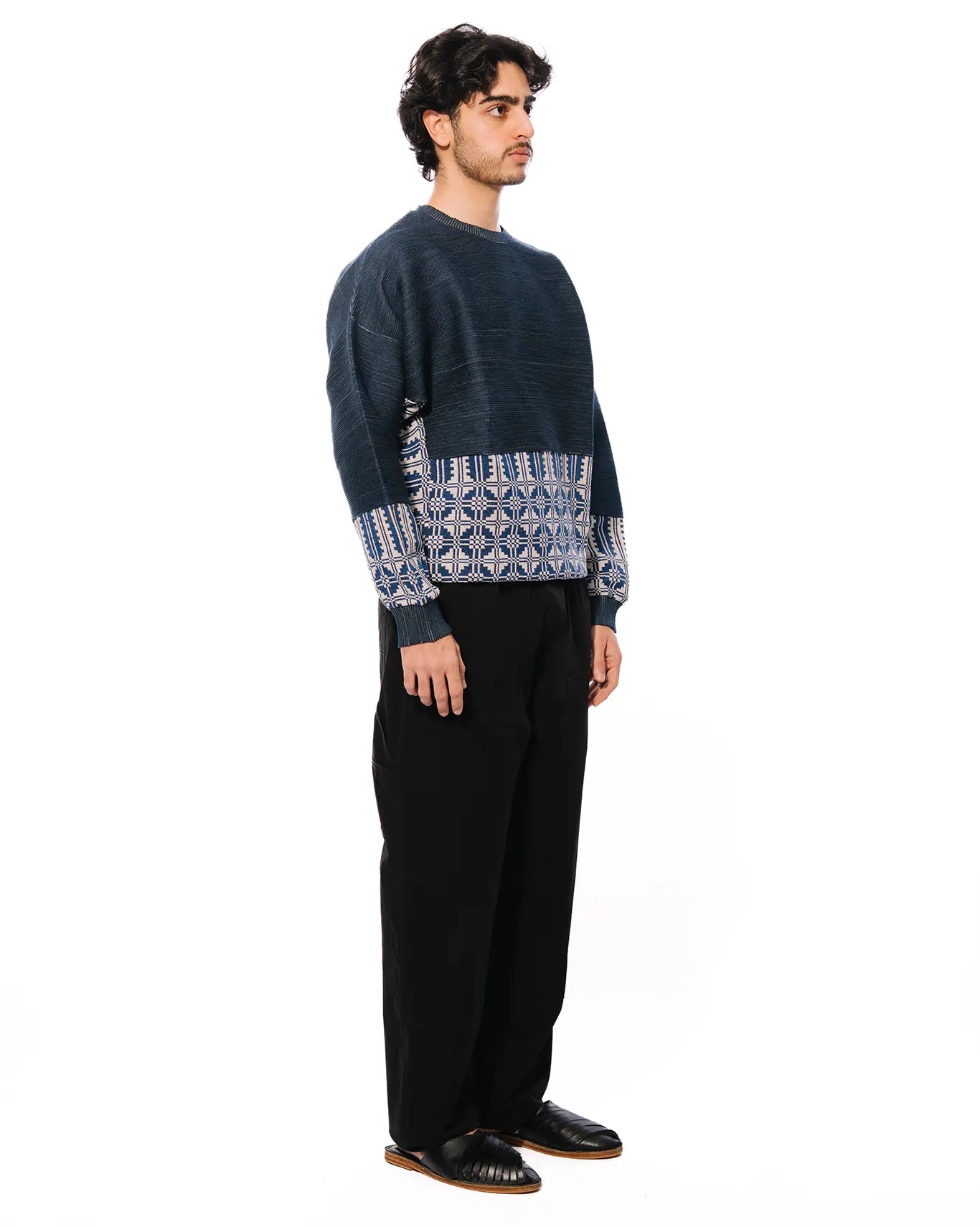 Zero Waste Majnu Blue Sweatshirt cult store