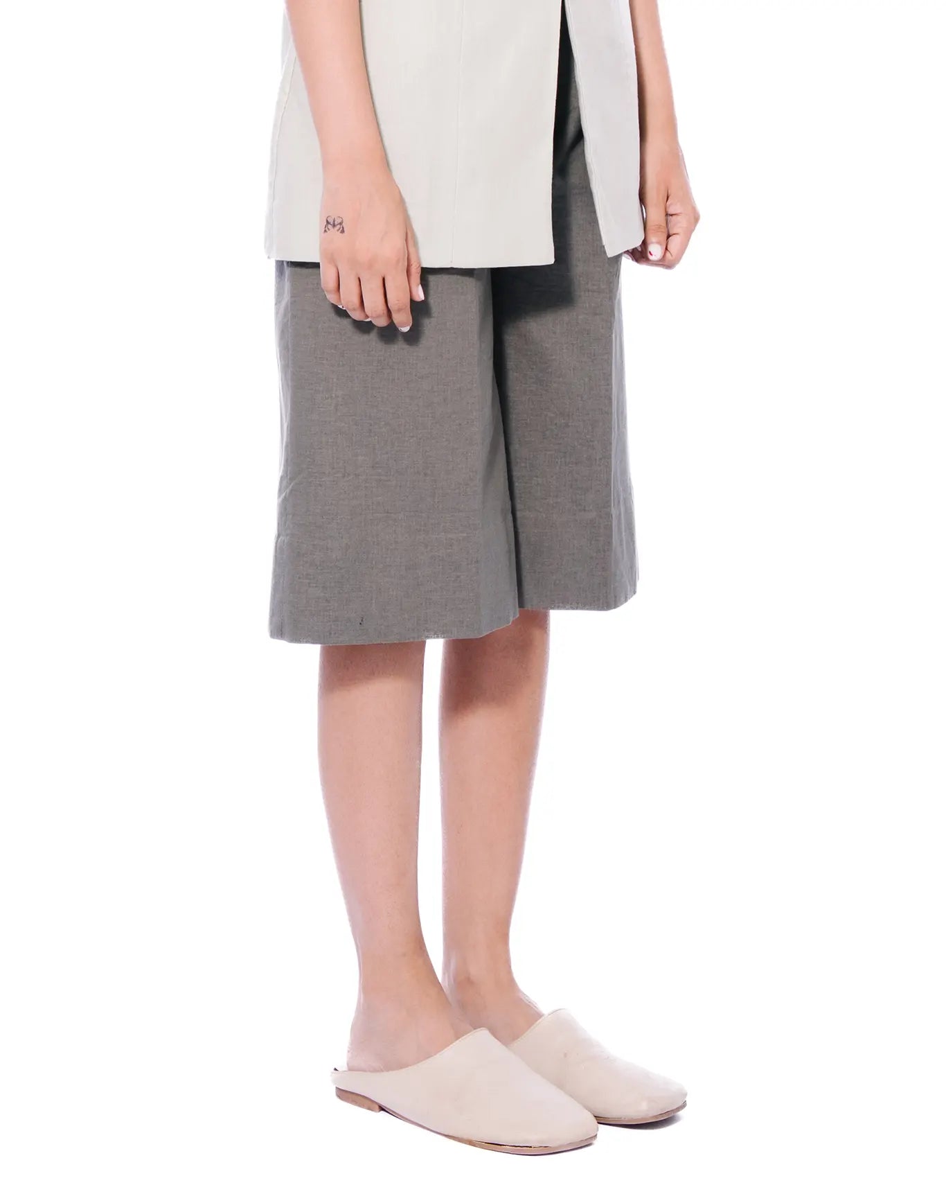 Fern Sage Ease Linen Shorts Cult Store Khi Shorts
