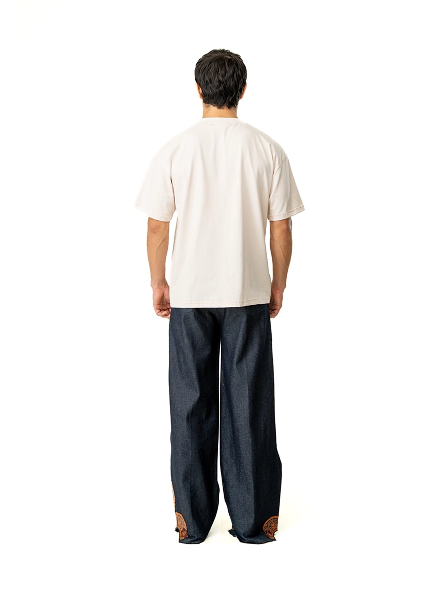 Motherland Off-White Off White Marlboro Cropped Tee - CULT - haider