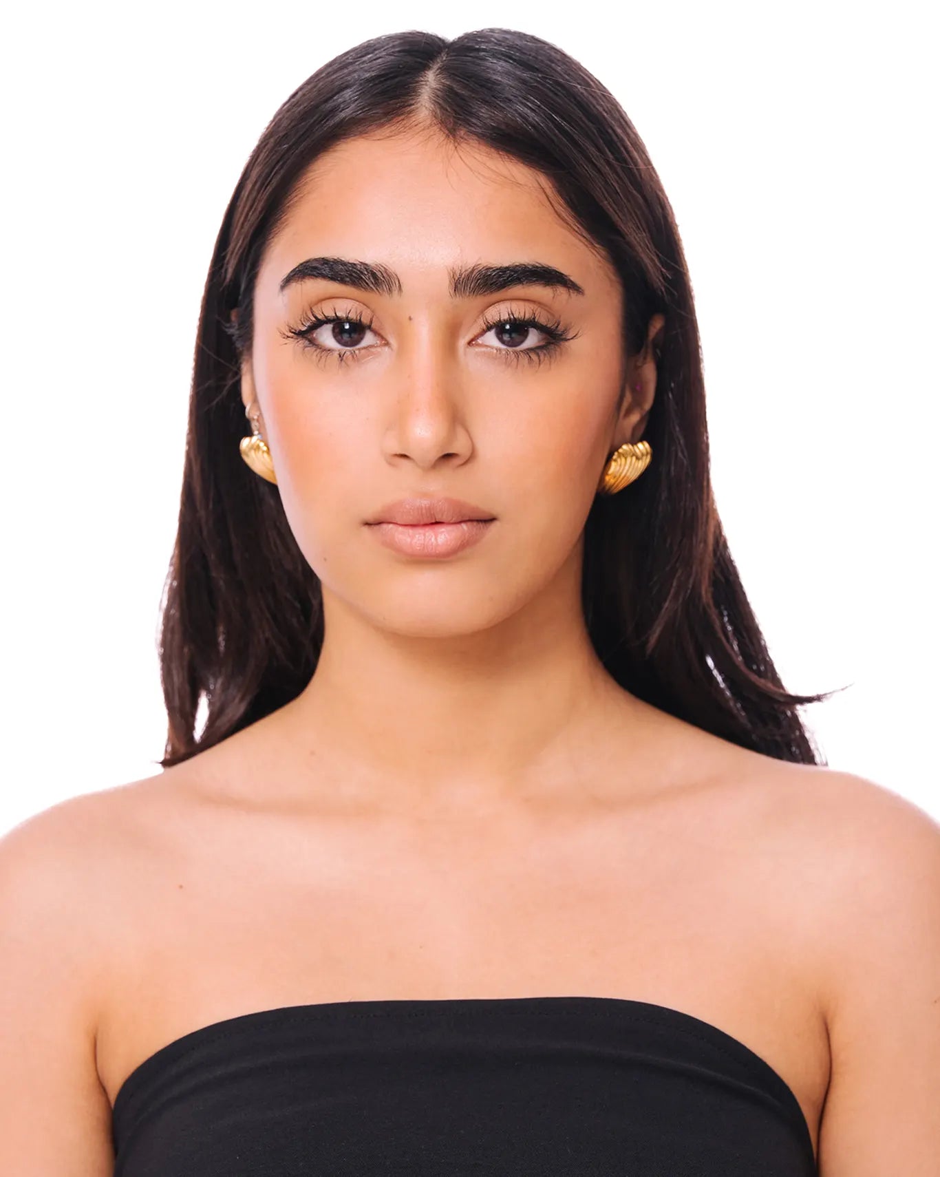 Mish & Co Gold Gold Shell Heart Earrings - CULT - haider