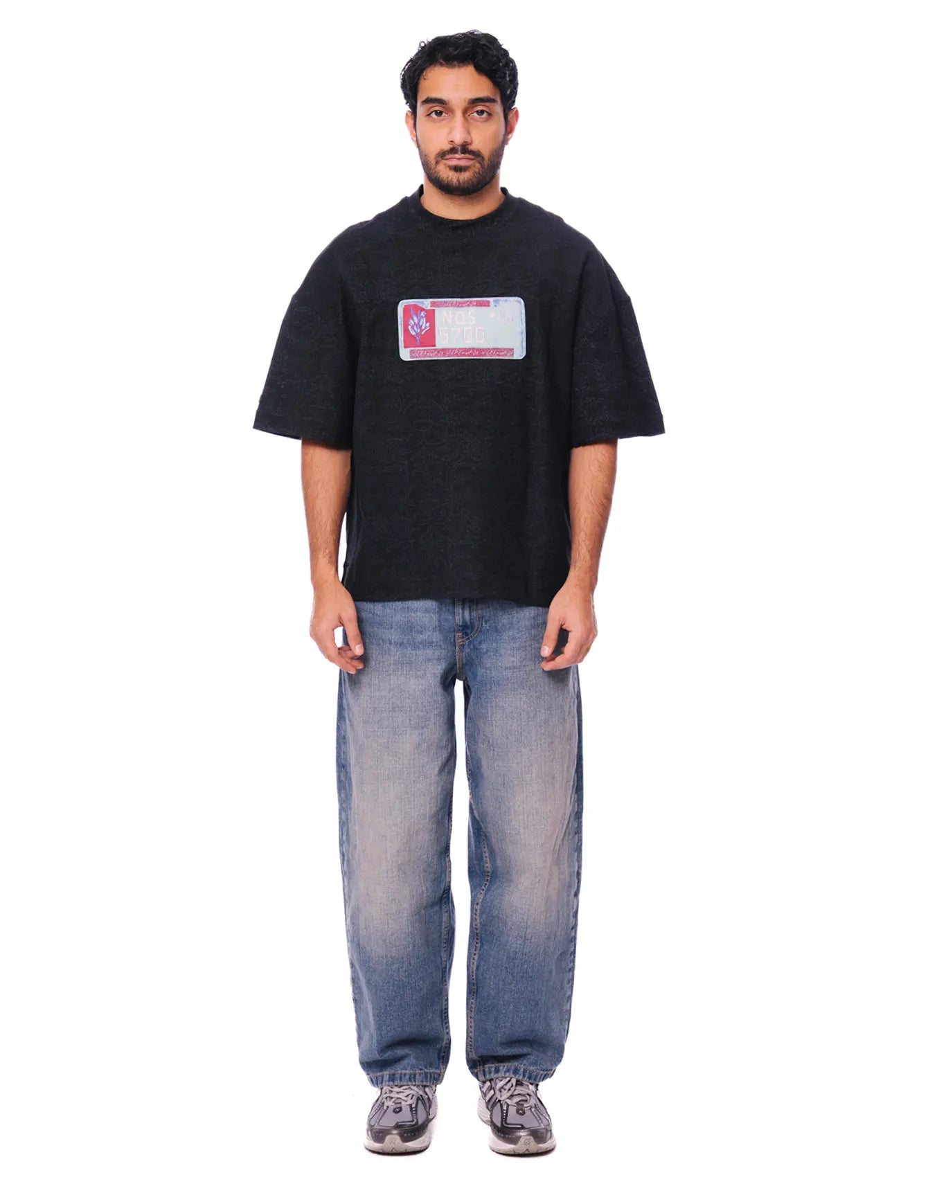 Naqees Black Number Plate Crop Tee - CULT - haider