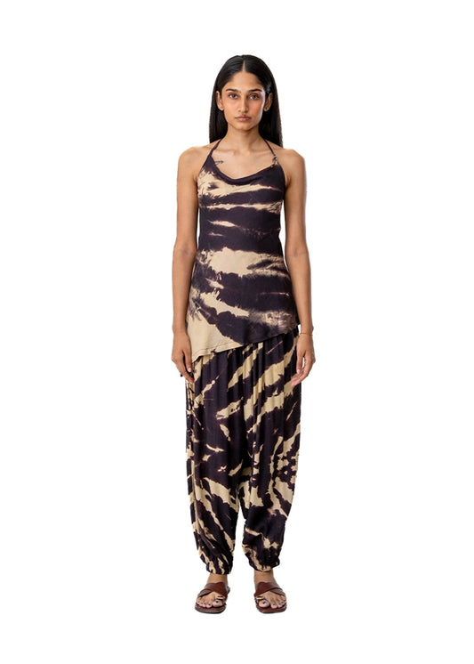 Curated Official Tie Beige Dye Balloon Set Cult Karachi Pakistan