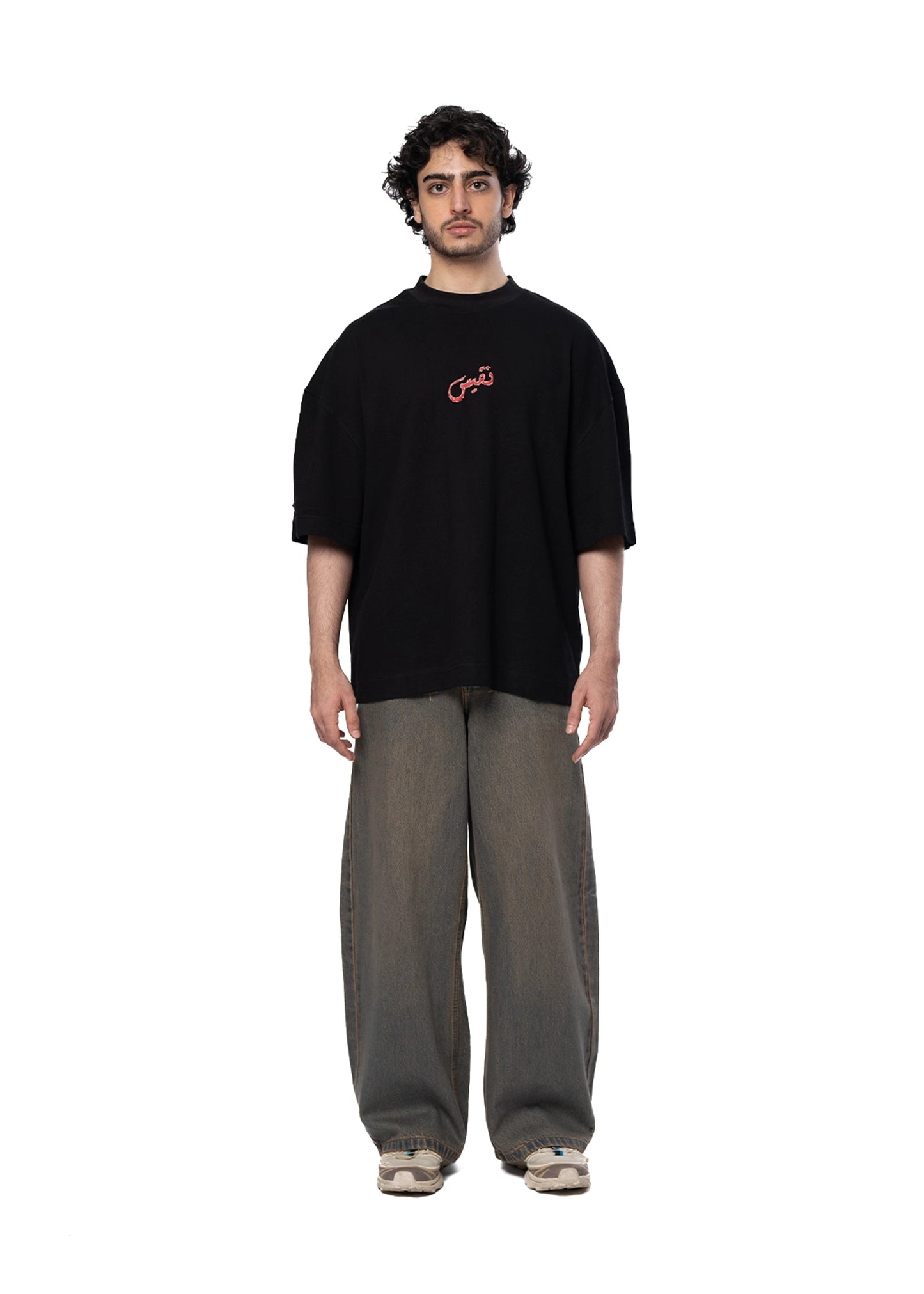 Naqees Black Black Tee with Red Logo - CULT - haider