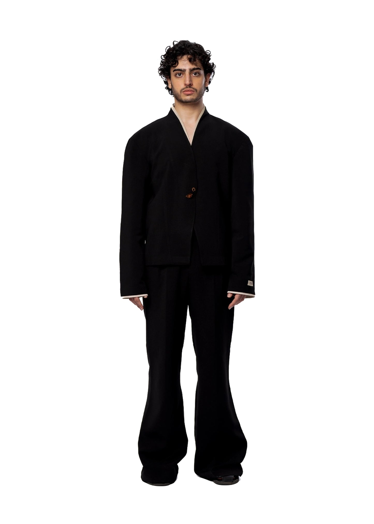 Project 1959 Black Black Venta Set - CULT - haider