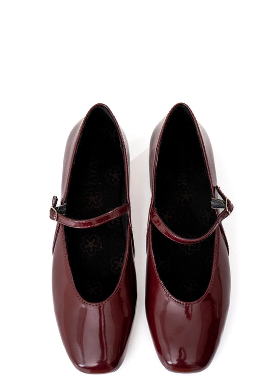Tayraak Burgundy Donna Mary Janes Cult Karachi Pakistan