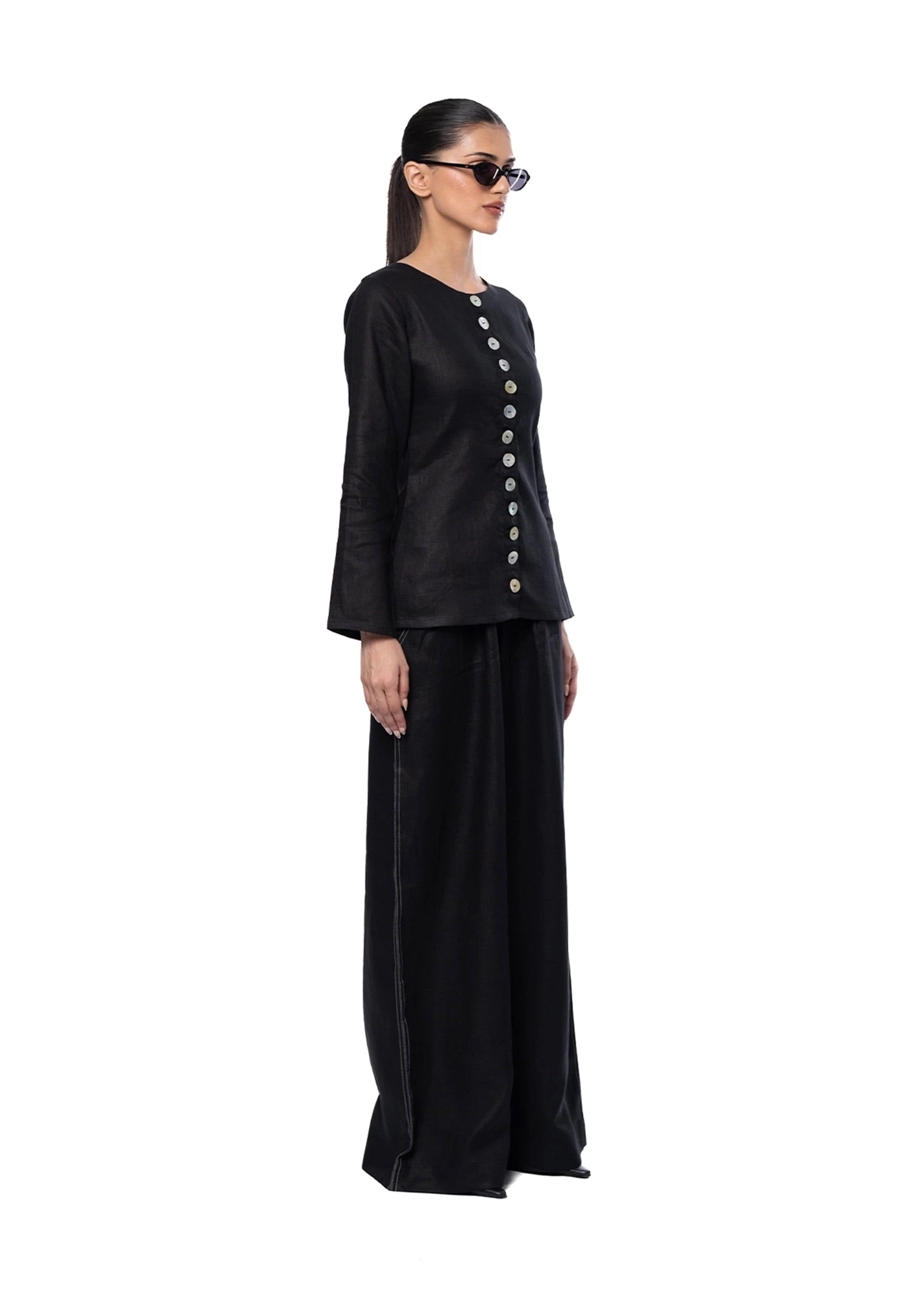 Cultishh The Black Vest Set Cult Karachi Pakistan