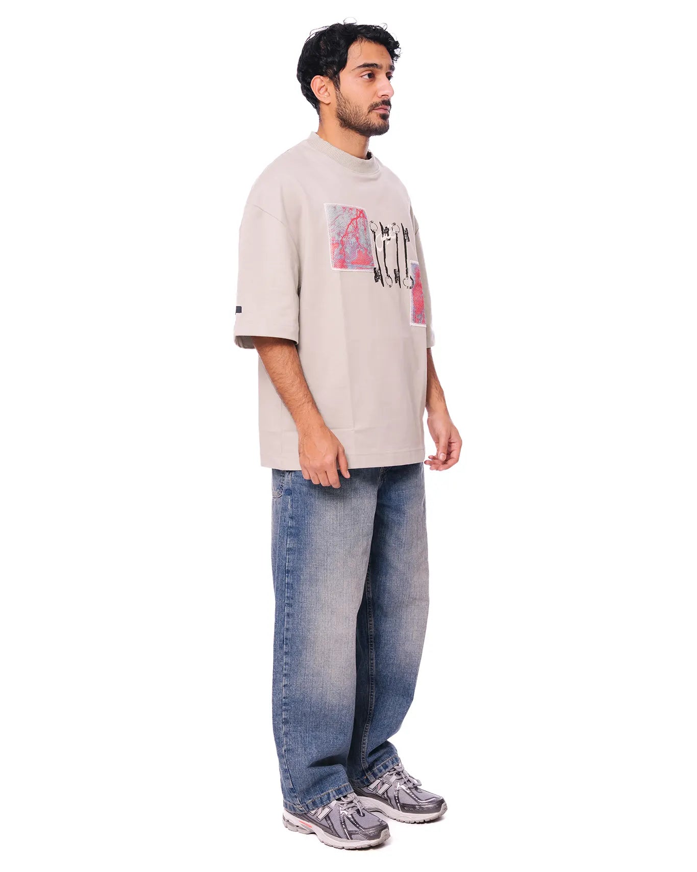 Naqees Sage Green Green Keys and Locks Tee - CULT - haider