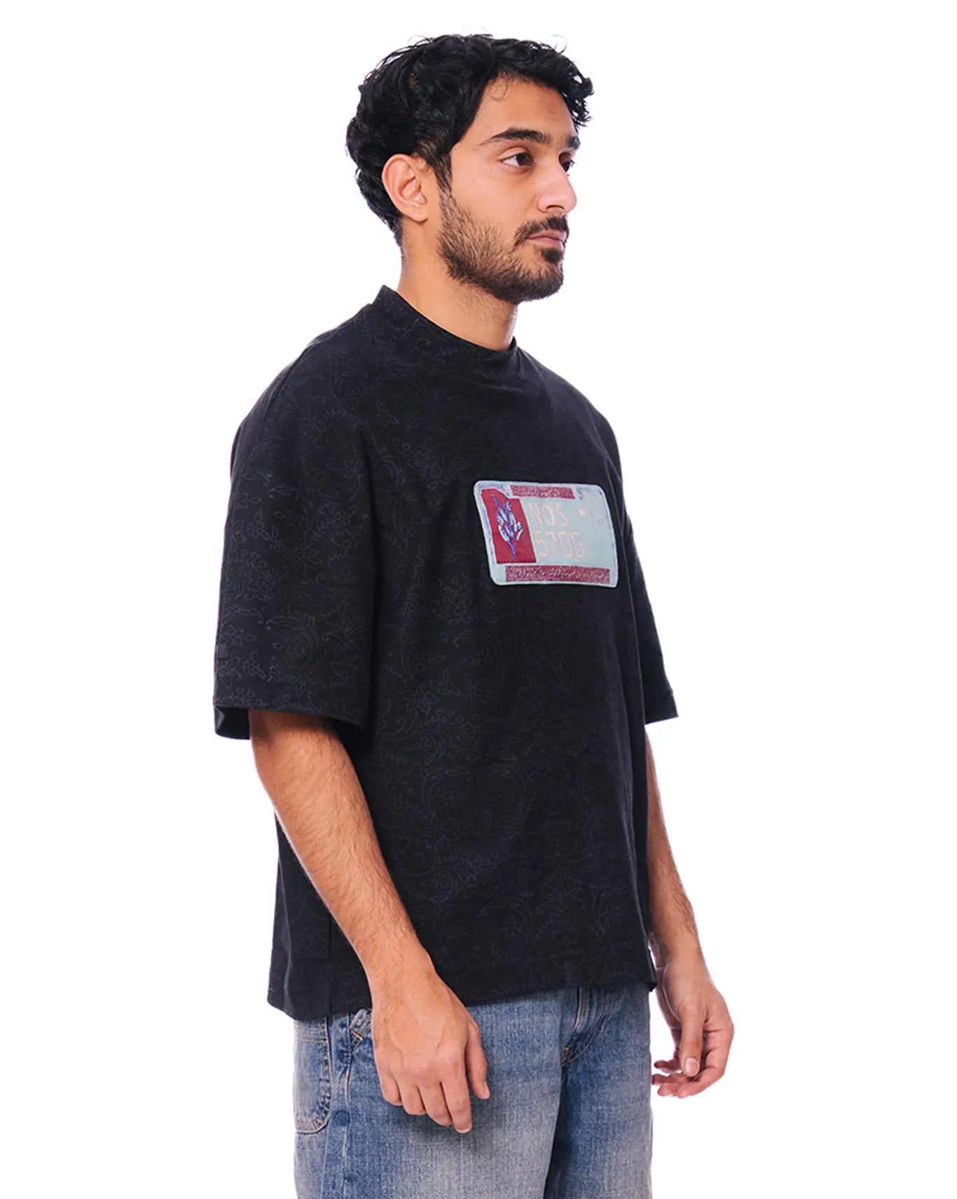 Naqees Black Number Plate Crop Tee - CULT - haider
