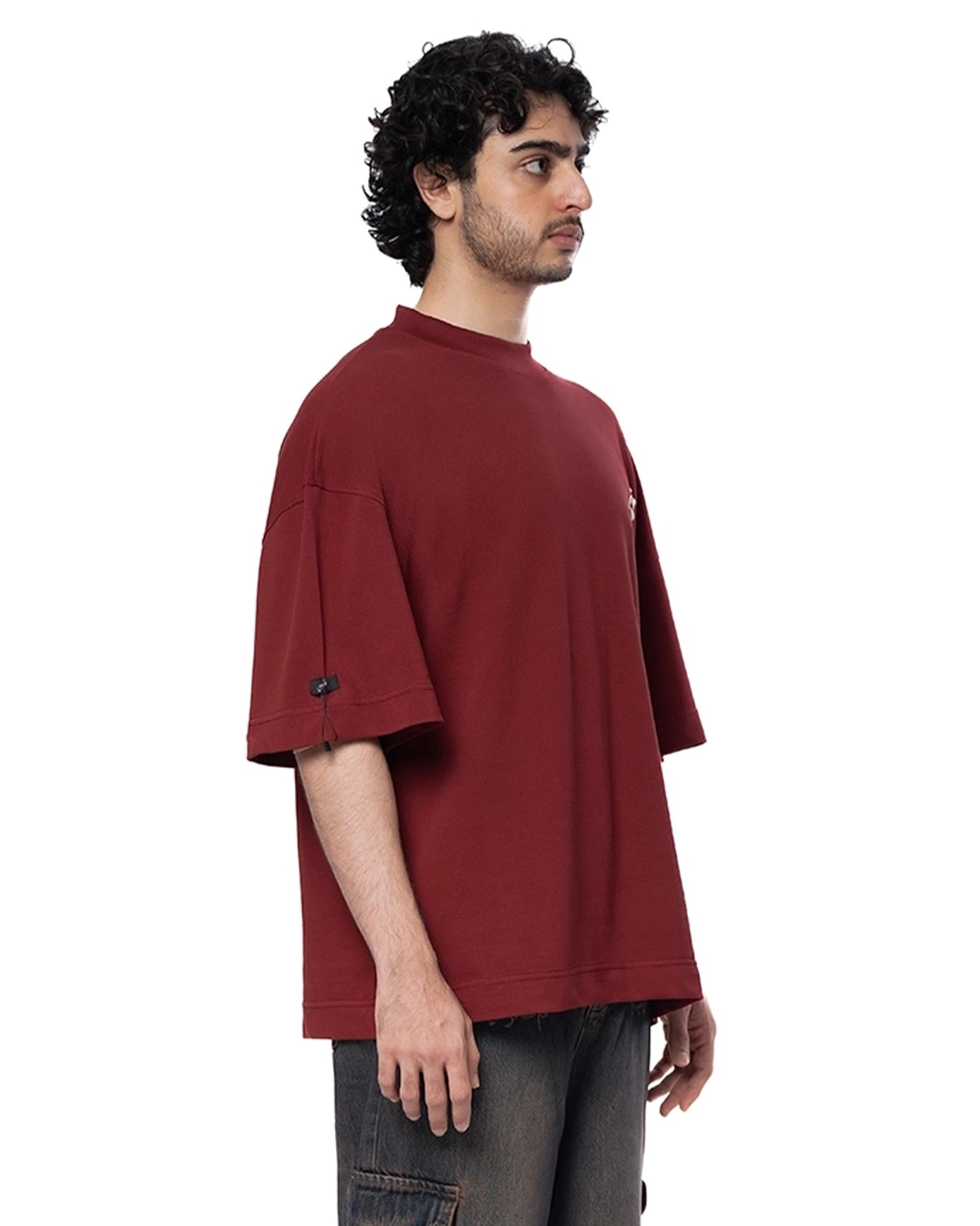 Naqees Maroon Maroon Tee White Logo - CULT - haider