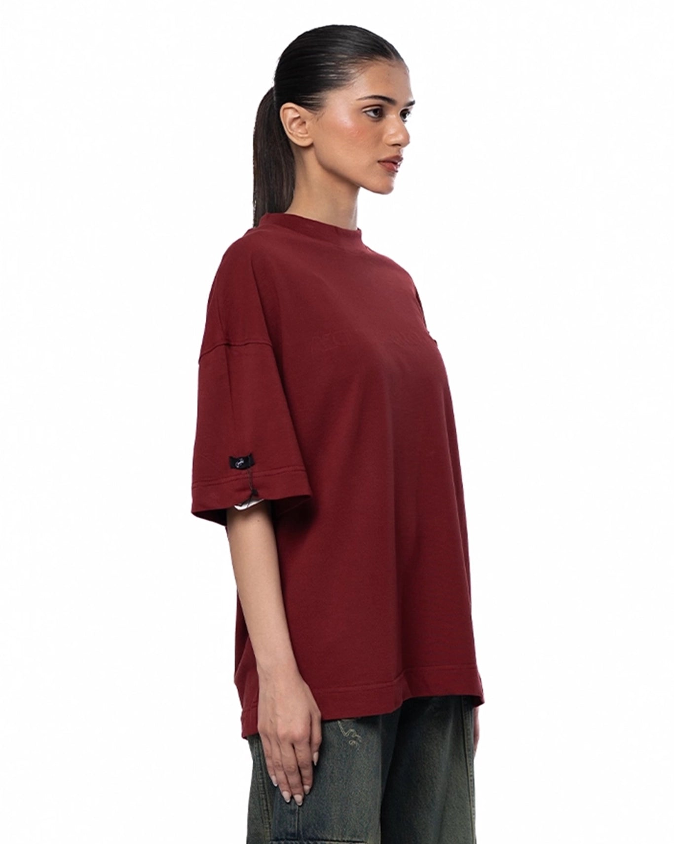 Naqees Maroon Maroon Tee White Logo - CULT - haider