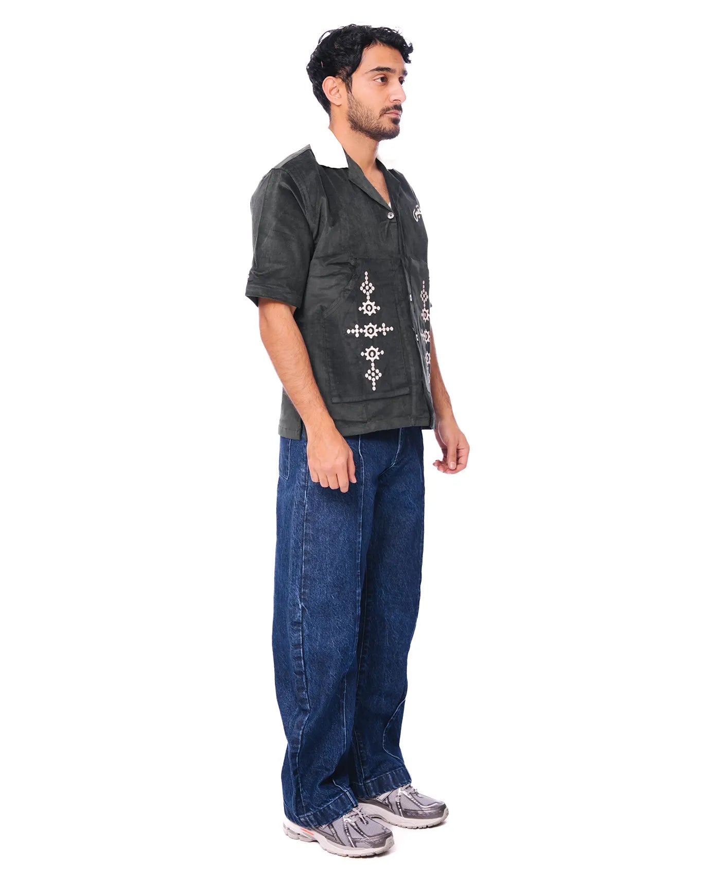 Naqees Green Green Corduroy - CULT - haider