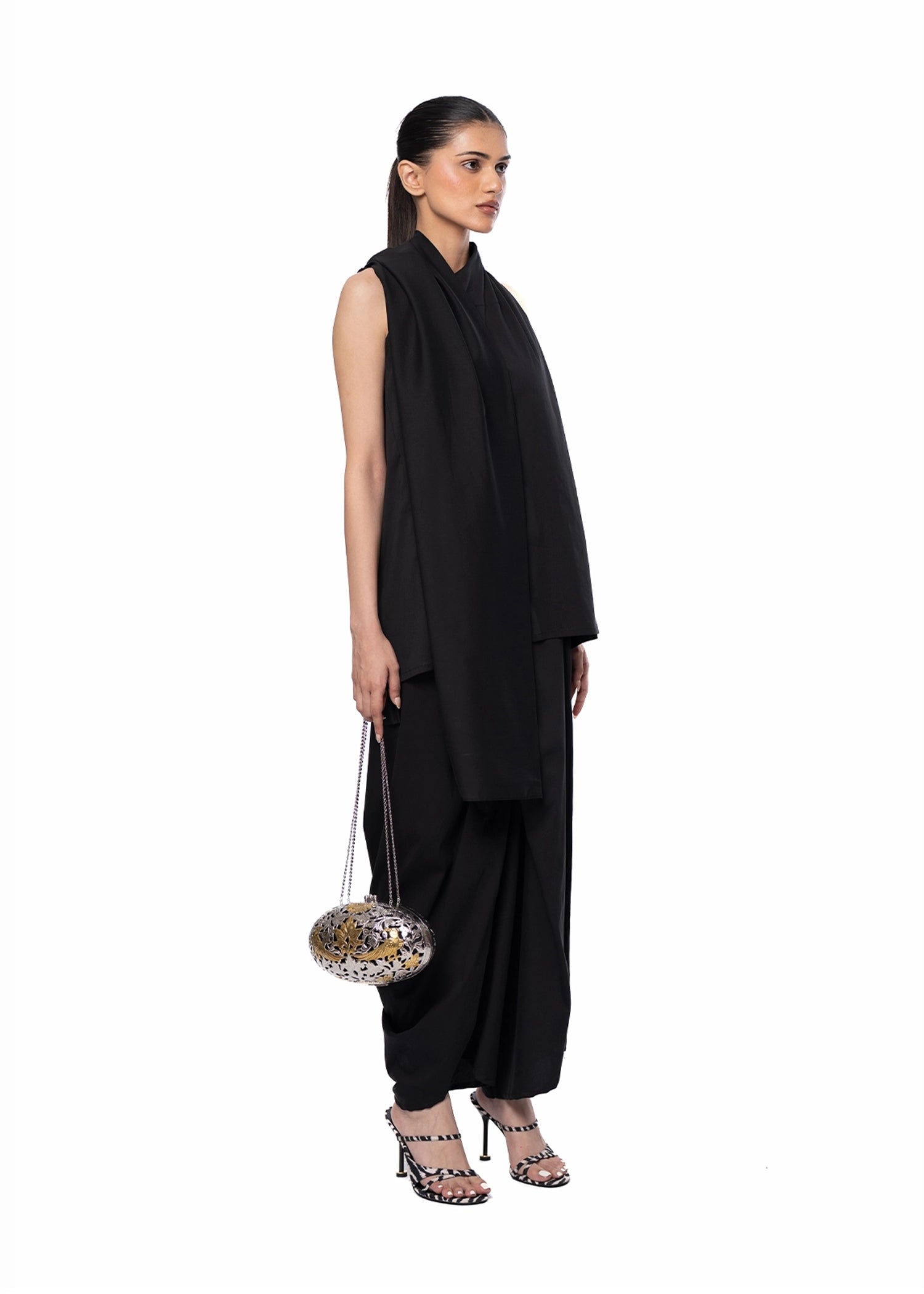 Baro Studio Black Sid Set Cult Karachi Pakistan