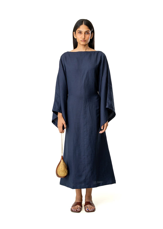 Ishq-e-Qmore Midnight Blue Safa Kaftan in Linen Cult Karachi Pakistan