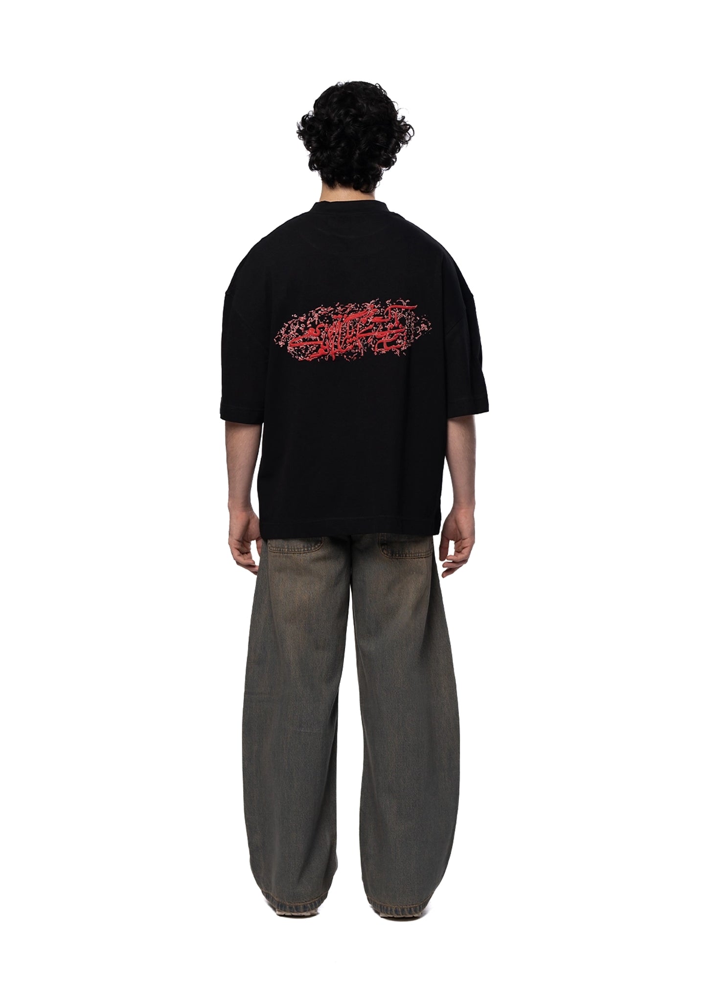 Naqees Black Black Tee with Red Logo - CULT - haider