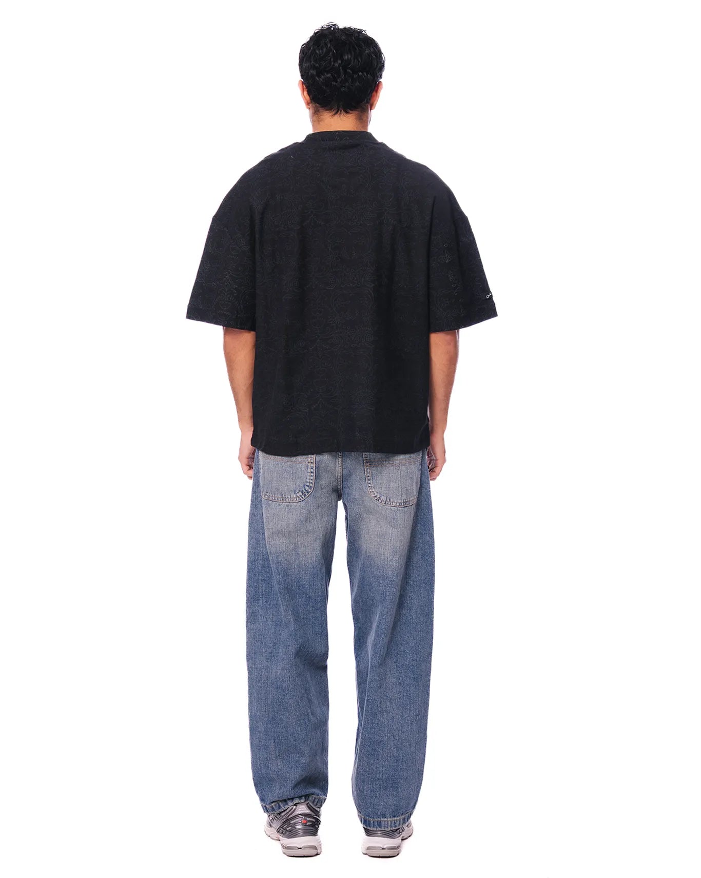 Naqees Black Number Plate Crop Tee - CULT