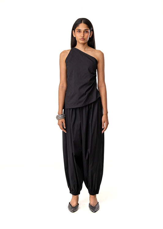 Curated Officials One Shoulder Black Balloon Set Cult Karachi Pakistan