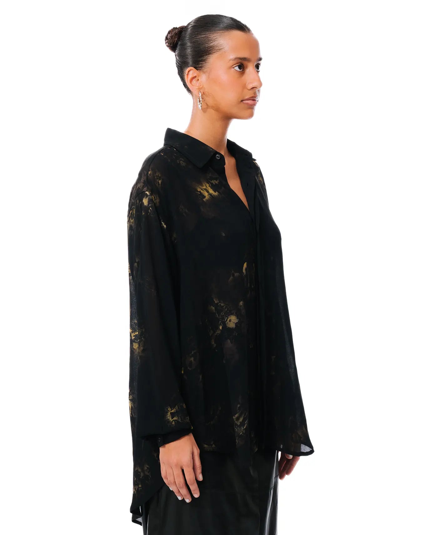 Baro Studio Bee Rano Shirt