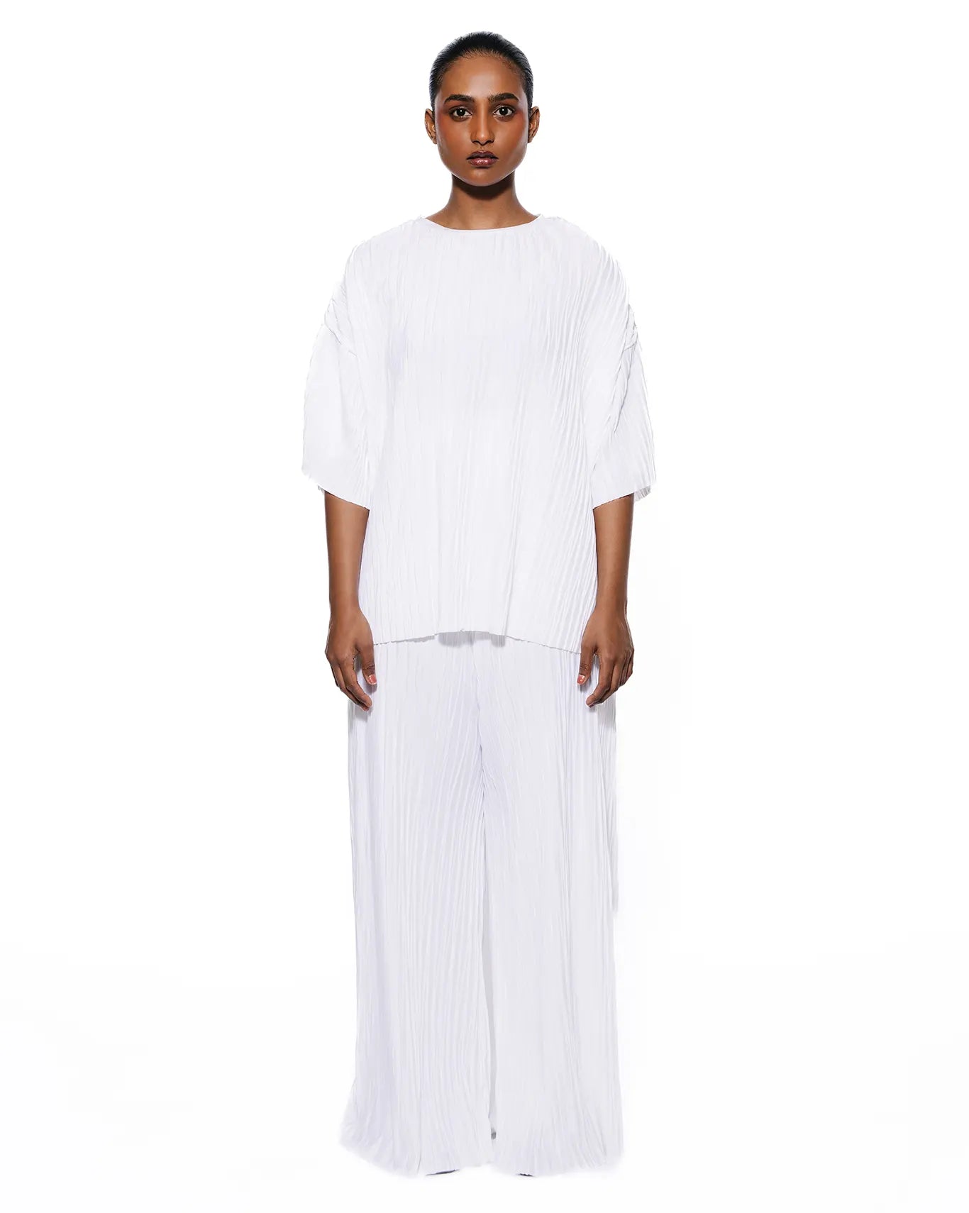 Koyo White Ripple Pleat Pant Cult Store karachi womenswear pakistan