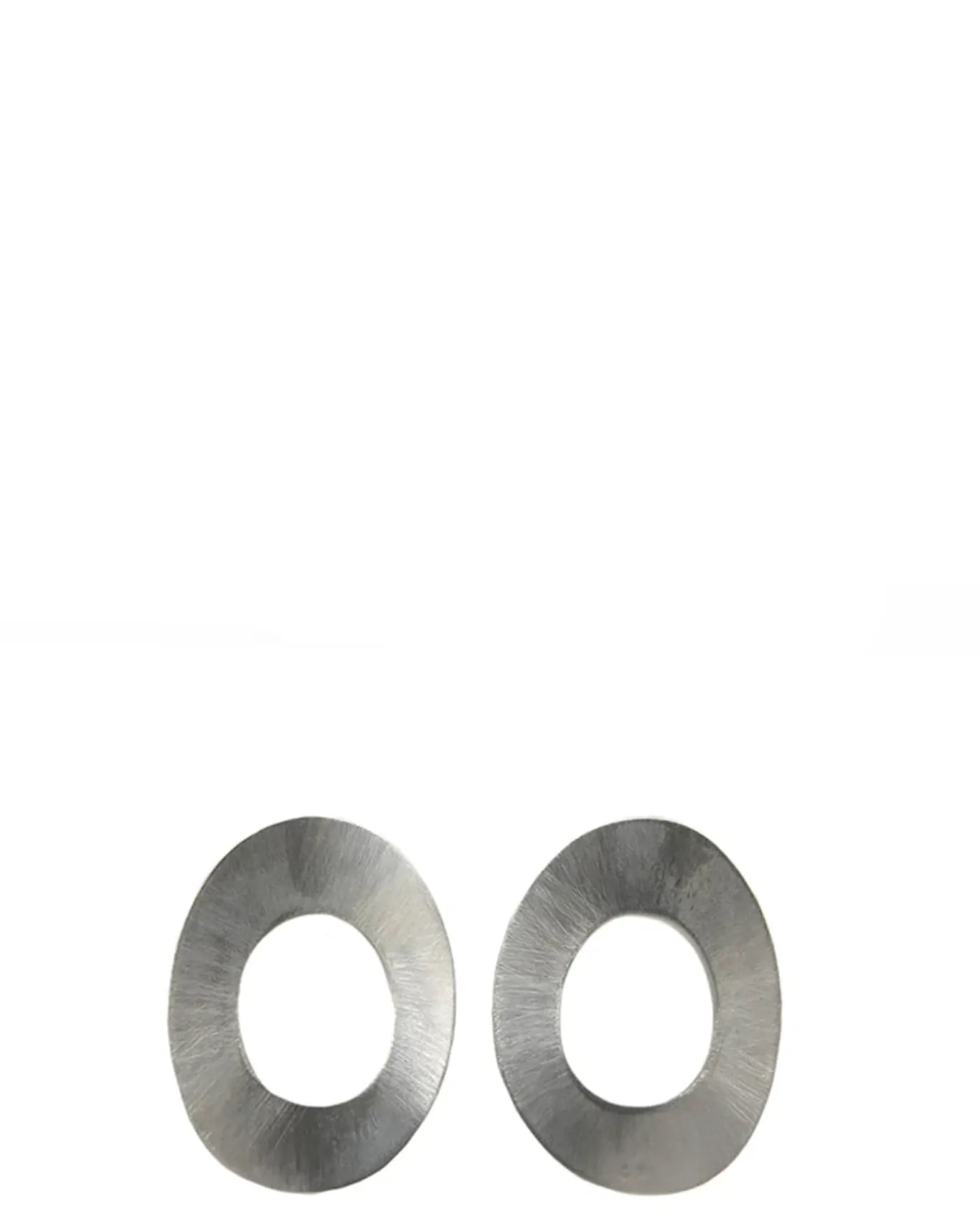 Amna Shariff Silver Silver Textured Oval Posts - CULT - haider