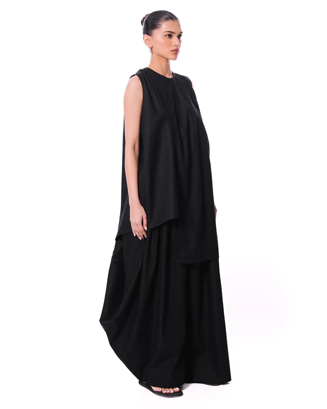 baro studio black jiro set cult store pakistan