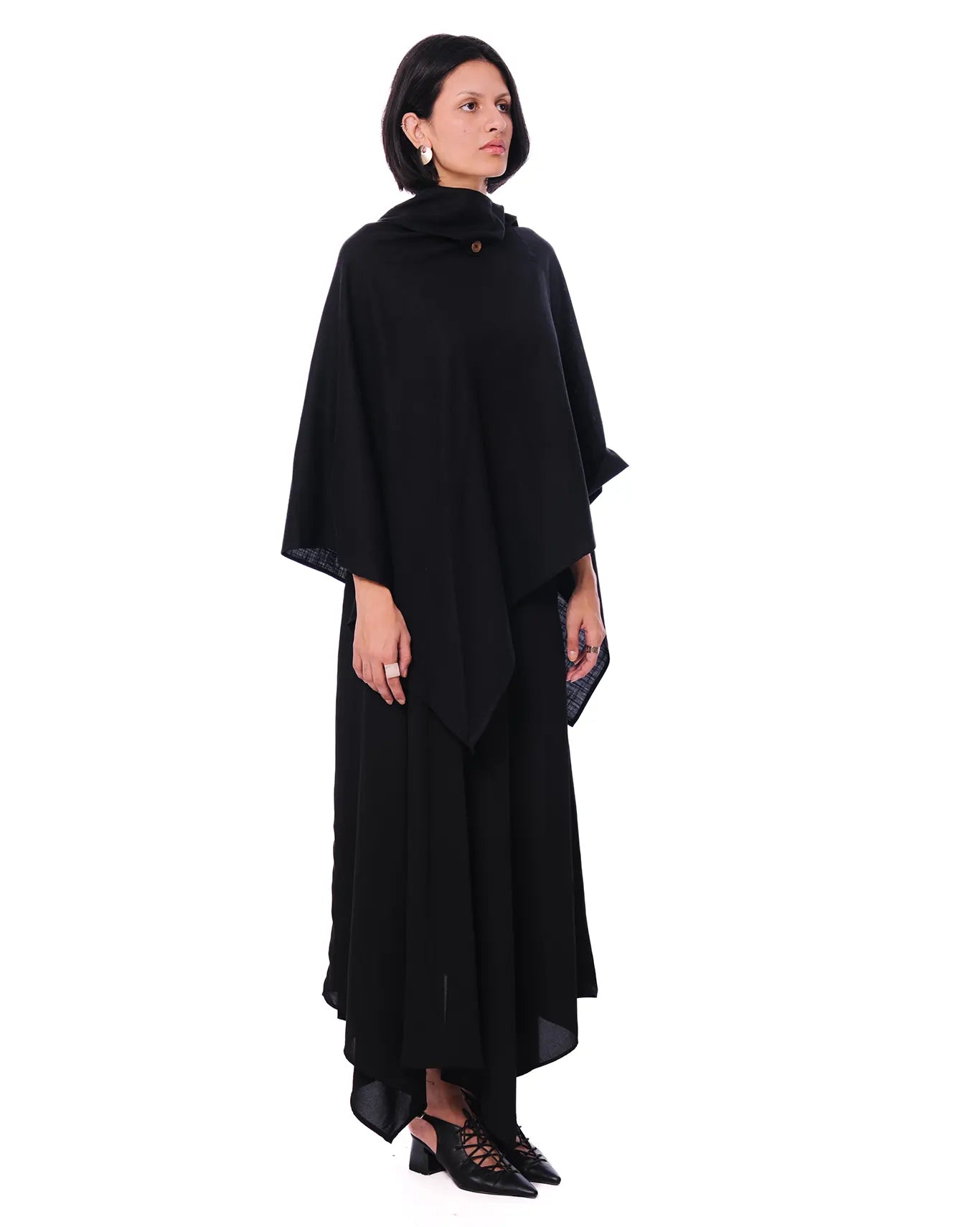 Inclusivitee Stone Black Stone Poncho - CULT - haider