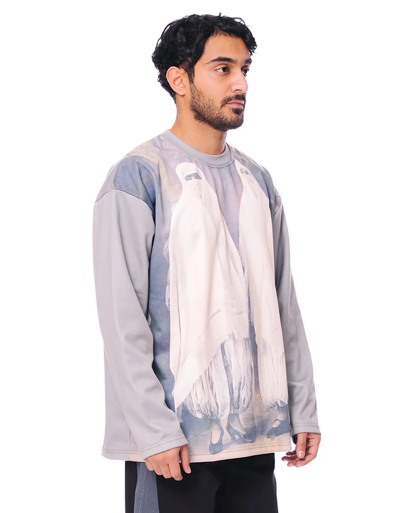 love closely echoes long sleeve t shirt cult store pakistan