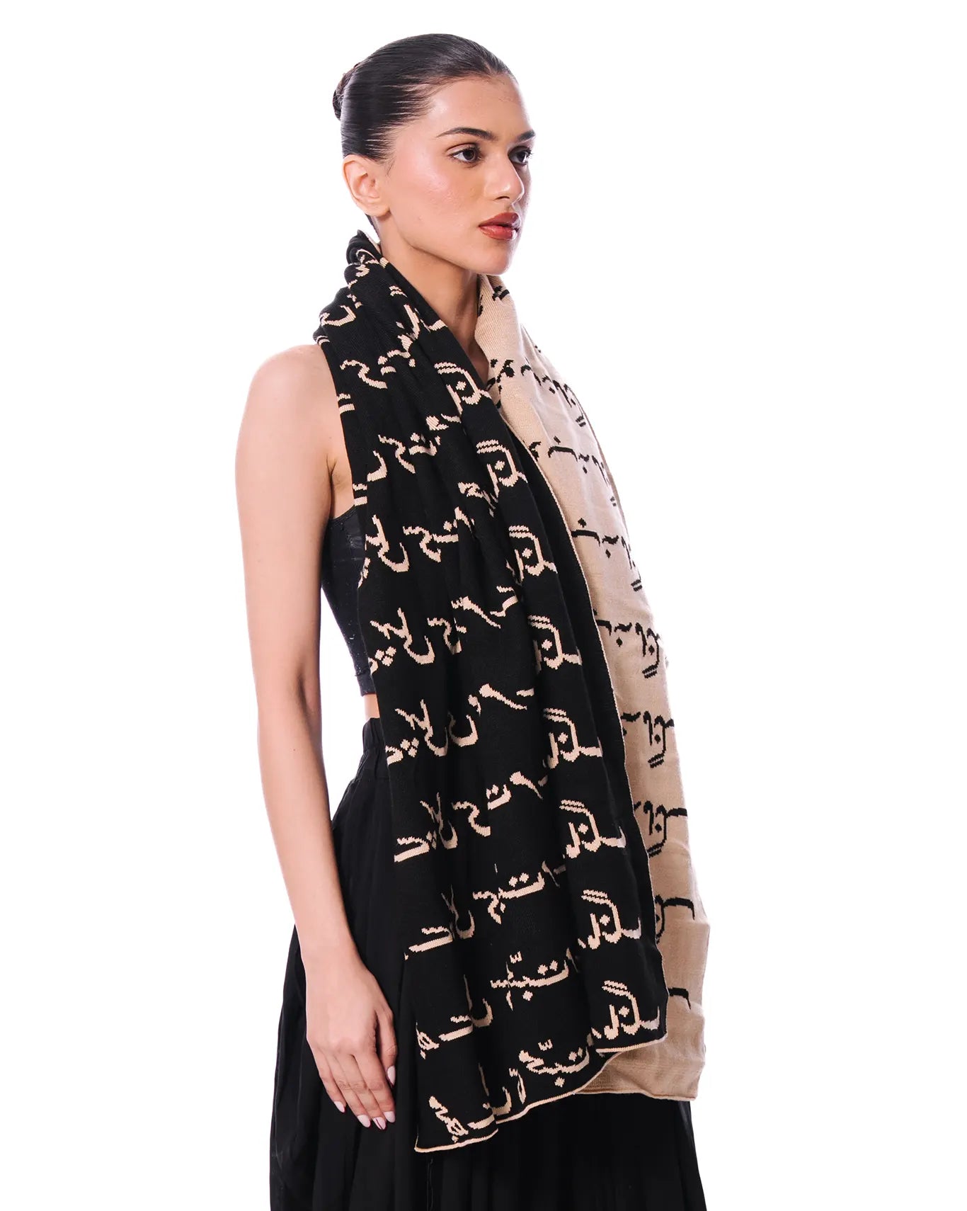 love closely knitwear scarf cult store pakistan 1