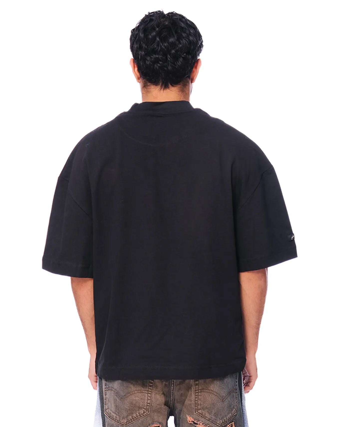 naqees black essential tee cult store pakistan 3