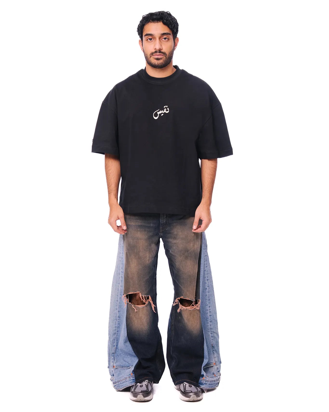 naqees black essential tee cult store pakistan 4