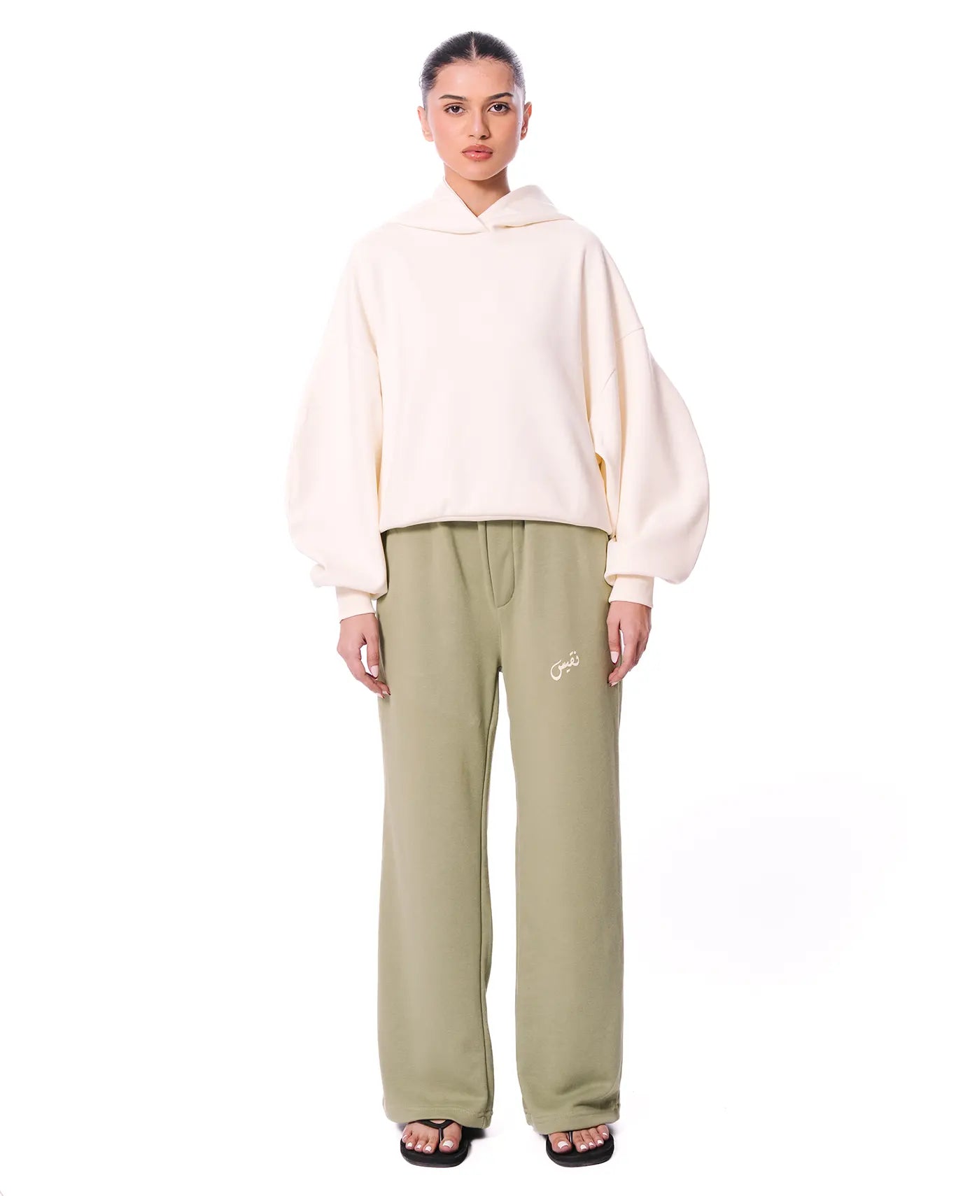 naqees matcha terry trouser cult store pakistan 3