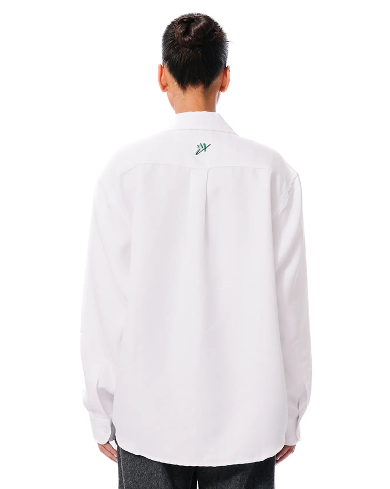 Raa-ay oversized white button down cult store pakistan